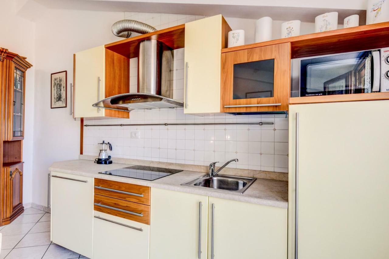 Sarno Apartments Caravaggio Сирмионе Экстерьер фото